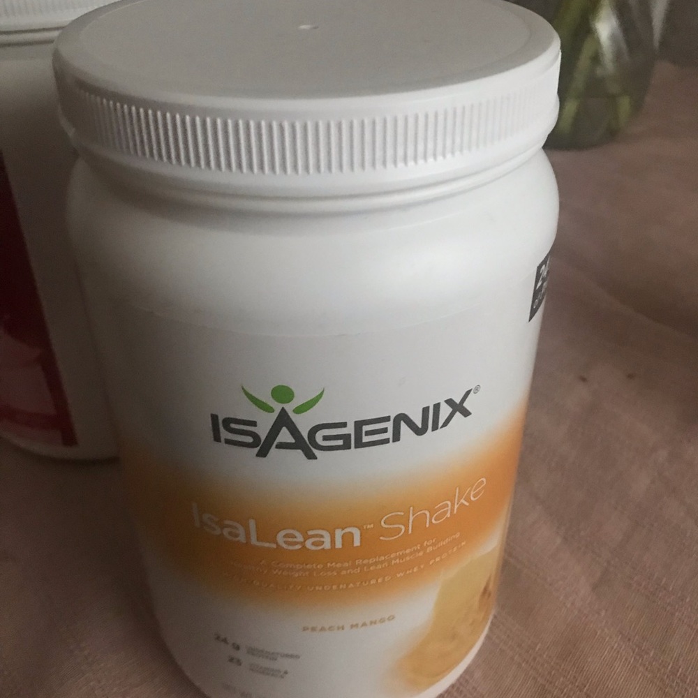 Isagenix isalean peach mango - opened.